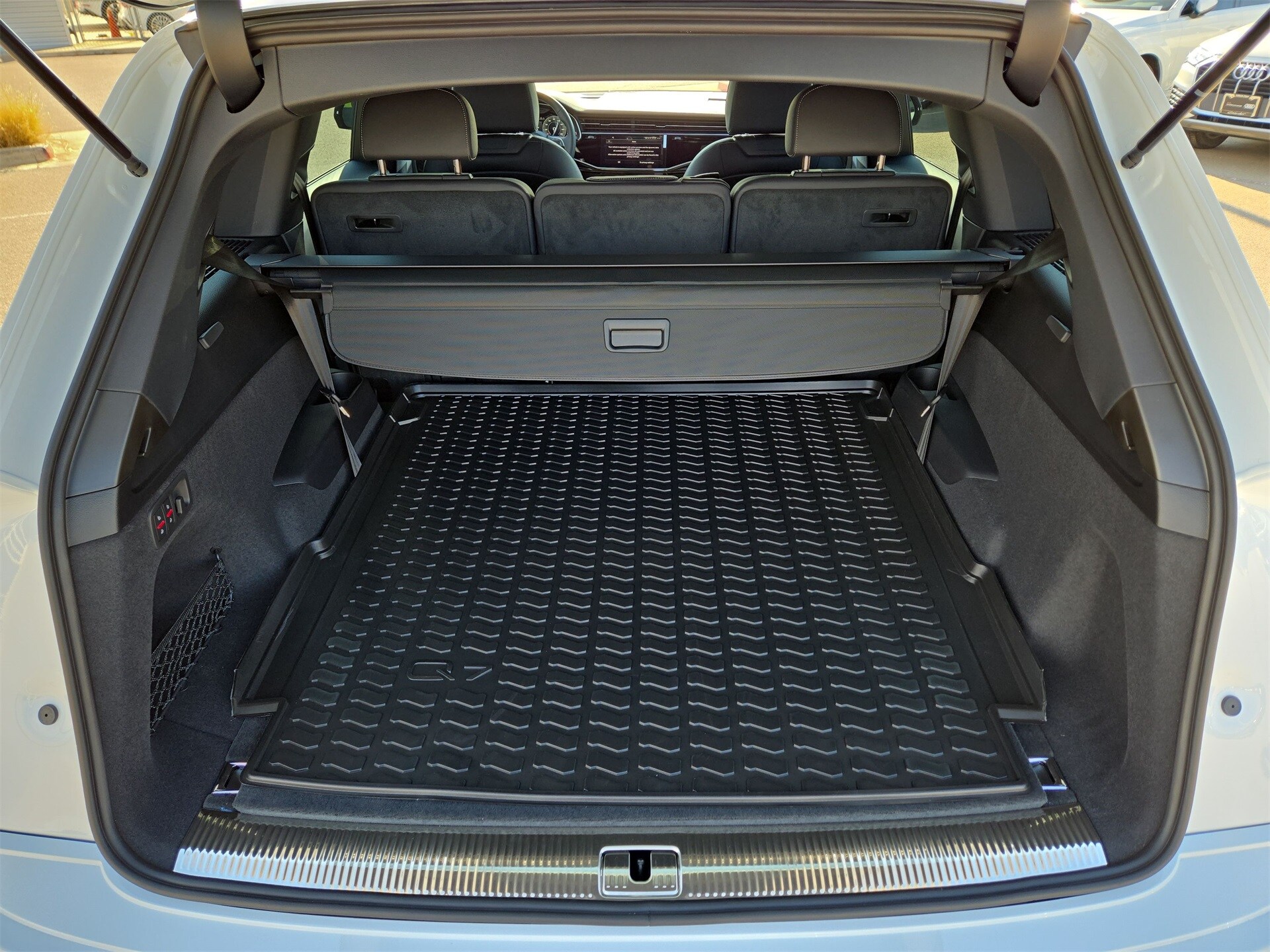 2026 Audi Q7 Premium Image 12 of 22