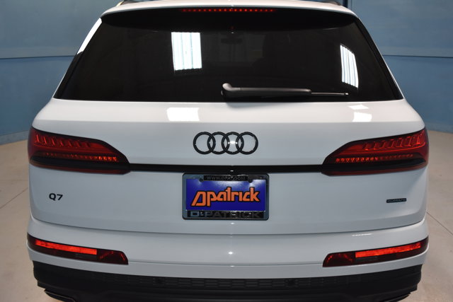 2026 Audi Q7 Premium Plus Image 7 of 26