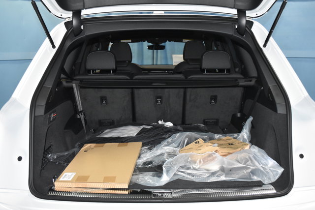 2026 Audi Q7 Premium Plus Image 6 of 26