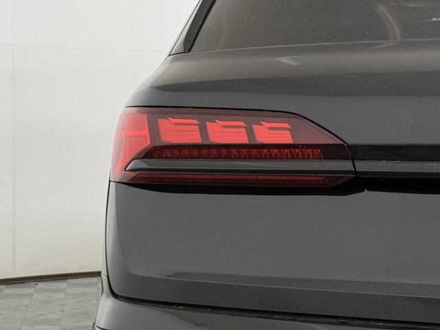 2026 Audi Q7 Prestige Image 29 of 29