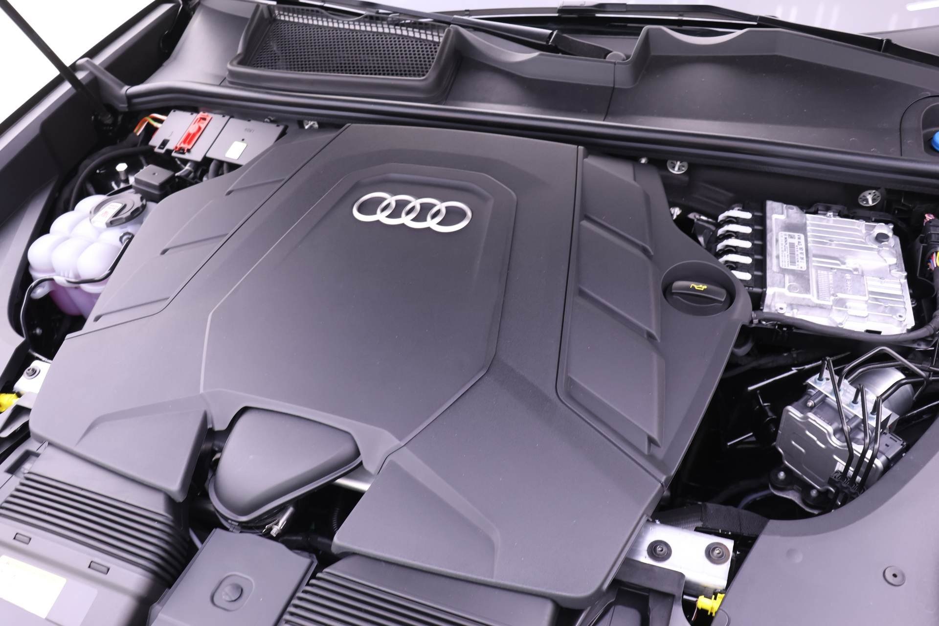 2026 Audi Q8 Premium Plus Image 6 of 17