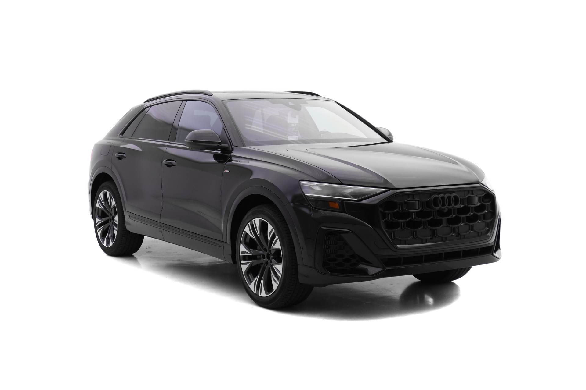 2026 Audi Q8 Premium Plus Image 2 of 17