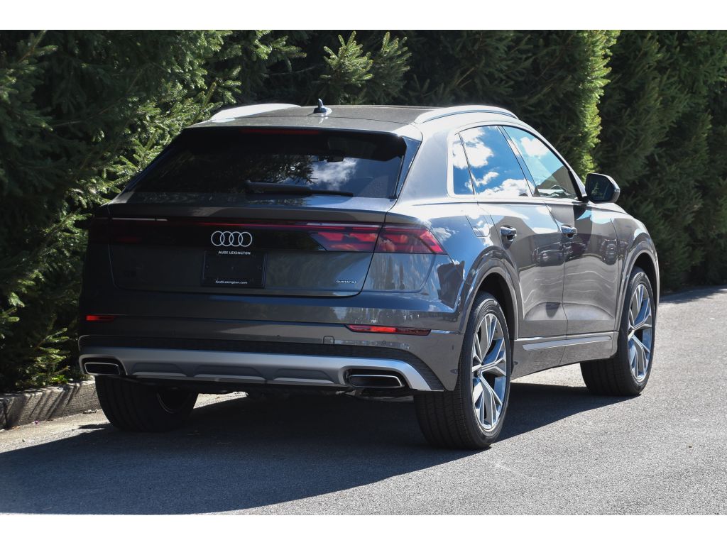 2026 Audi Q8 Prestige Image 7 of 41