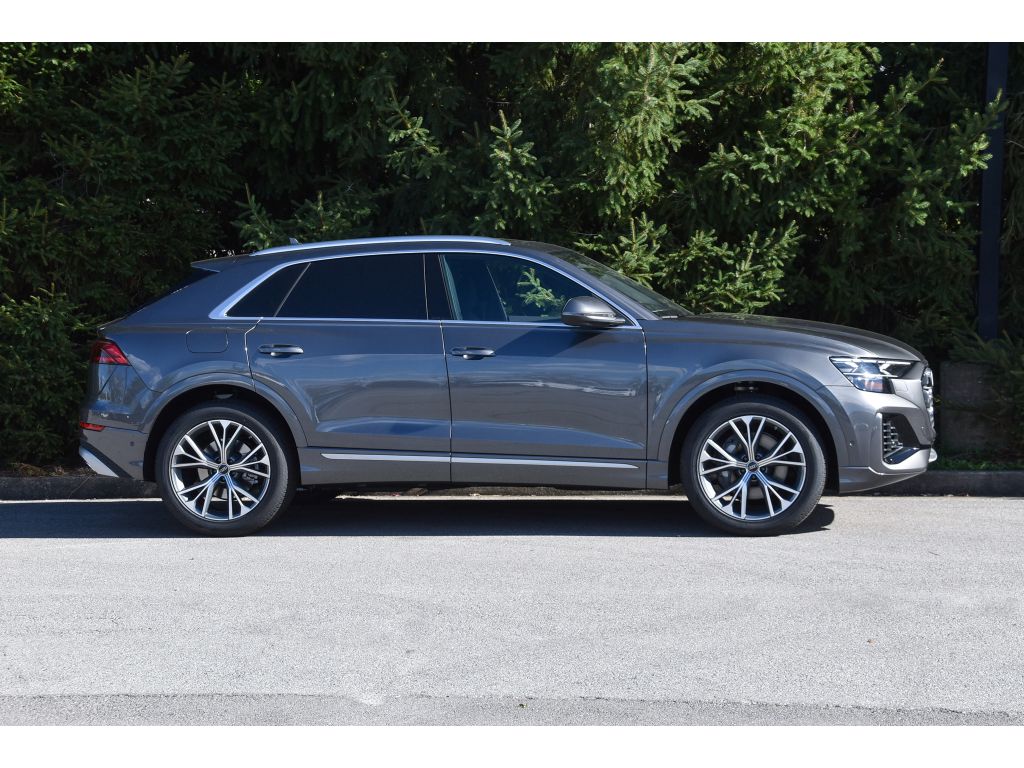2026 Audi Q8 Prestige Image 6 of 41
