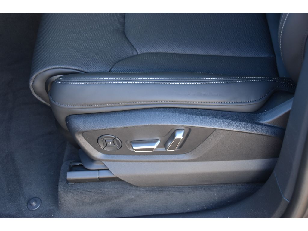 2026 Audi Q8 Prestige Image 32 of 41