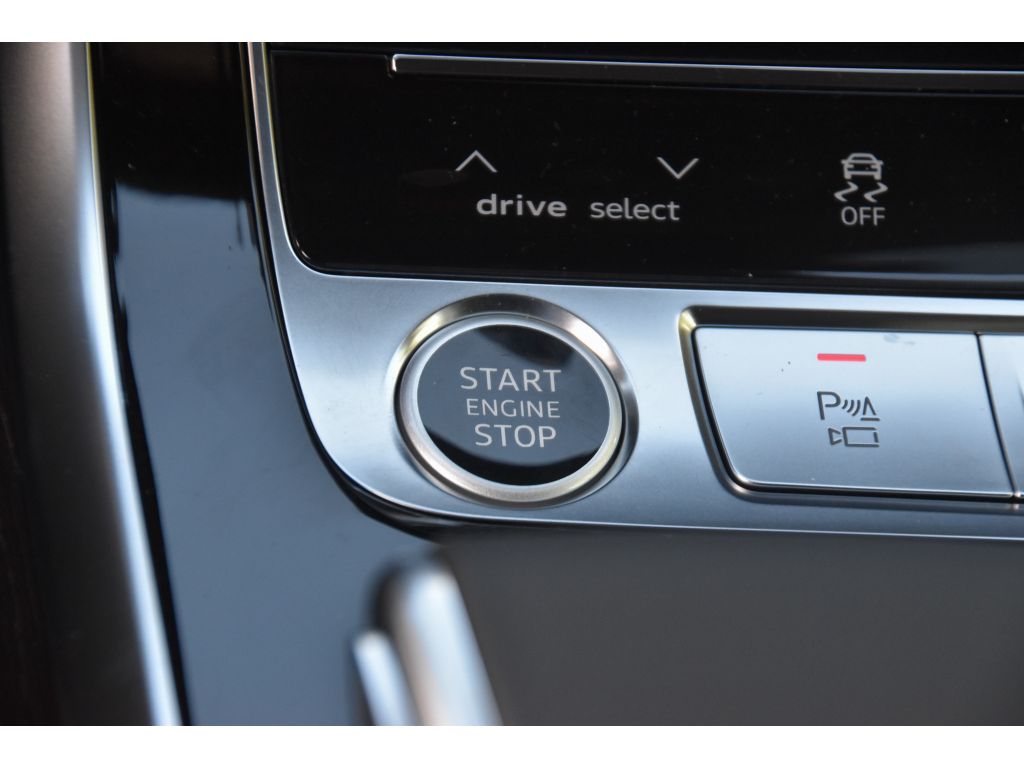 2026 Audi Q8 Prestige Image 26 of 41