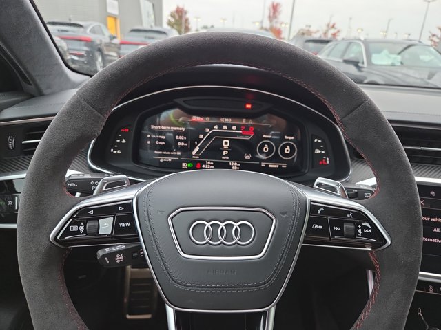 2026 Audi RS 6 Avant performance Image 11 of 11