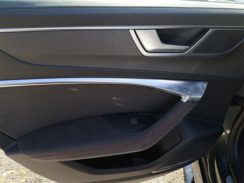 2026 Audi RS 7 Performance Image 20 of 31