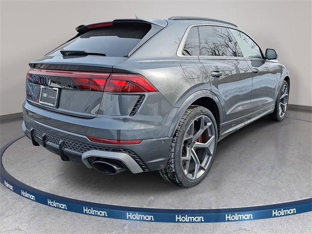 2026 Audi RS Q8 performance Image 3 of 22