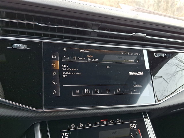 2026 Audi RS Q8 performance Image 12 of 22