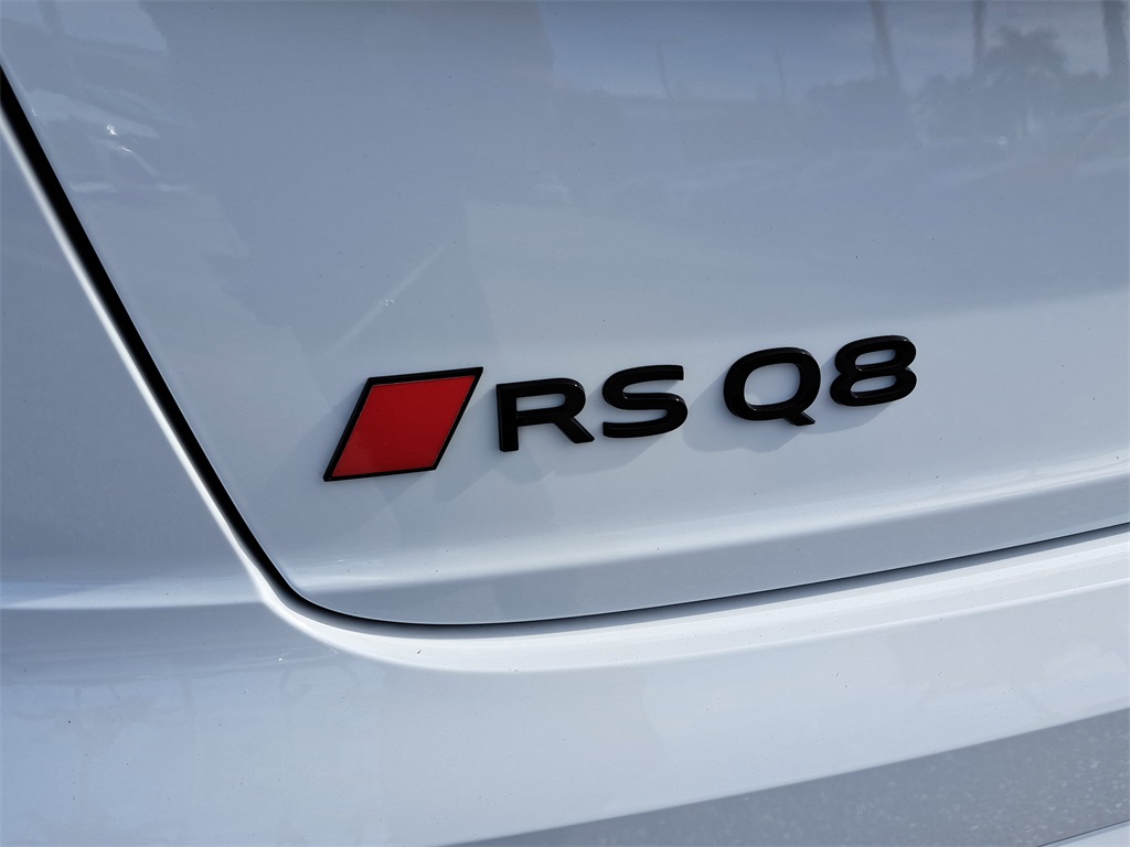 2026 Audi RS Q8 performance Image 31 of 31