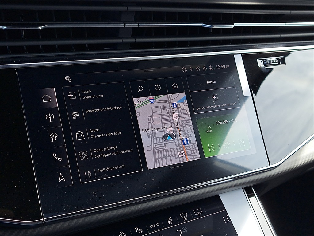 2026 Audi RS Q8 performance Image 16 of 31