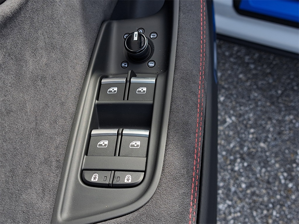 2026 Audi RS Q8 performance Image 24 of 31