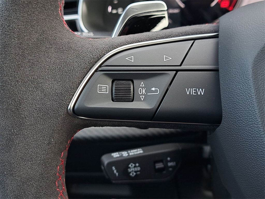 2026 Audi RS Q8 performance Image 23 of 31