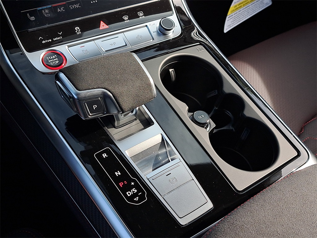 2026 Audi RS Q8 performance Image 20 of 31