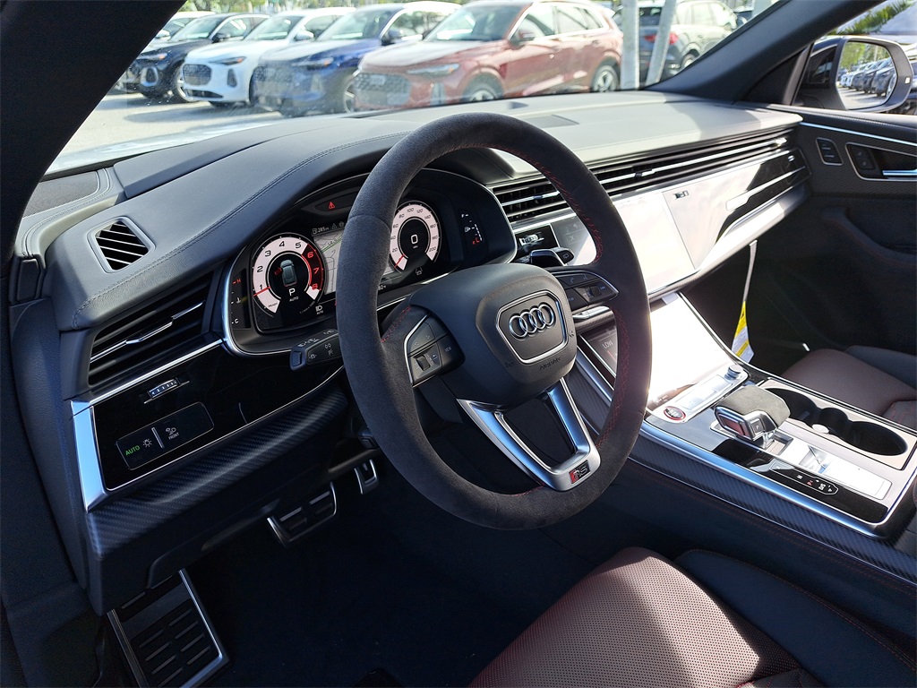 2026 Audi RS Q8 performance Image 15 of 31