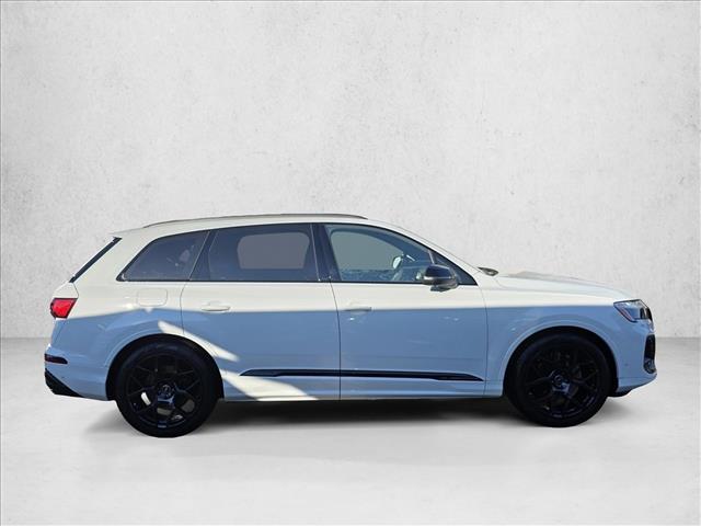 2026 Audi SQ7 Prestige Image 5 of 26