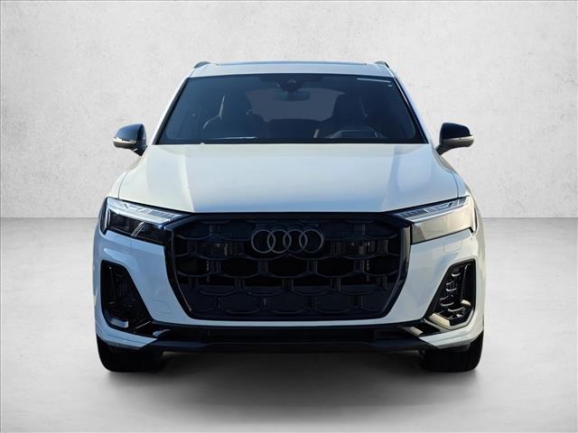 2026 Audi SQ7 Prestige Image 2 of 26