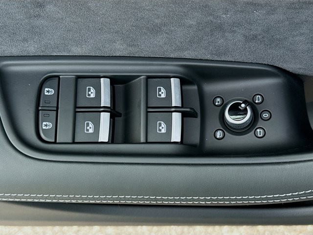 2026 Audi SQ7 Prestige Image 29 of 43