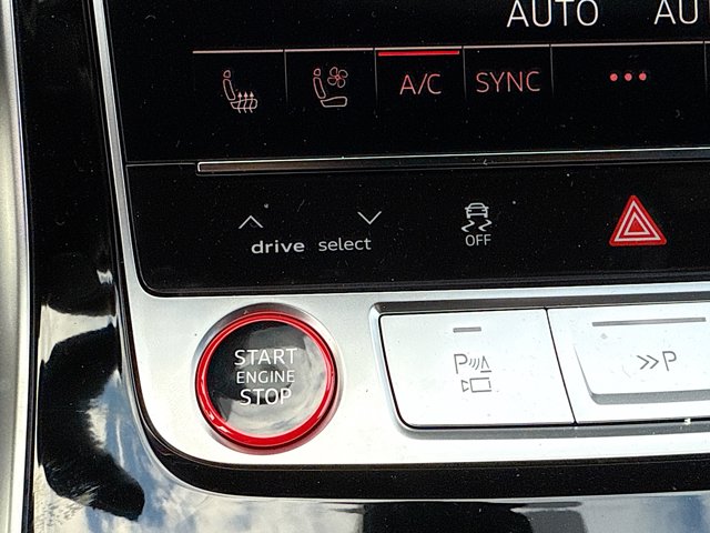 2026 Audi SQ7 Prestige Image 27 of 43