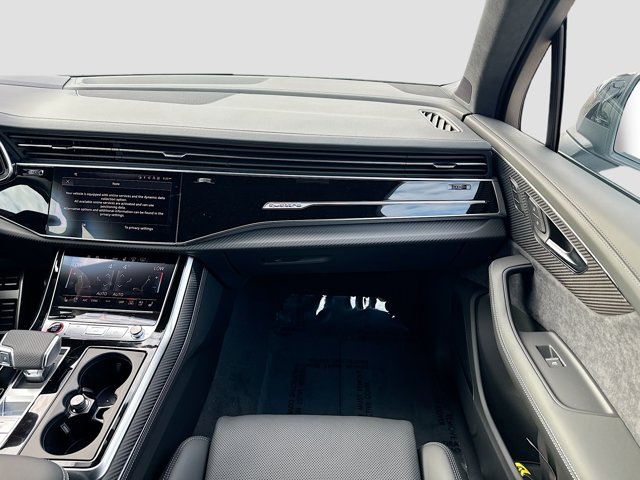 2026 Audi SQ7 Prestige Image 16 of 43