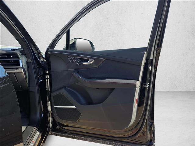 2026 Audi SQ7 Prestige Image 14 of 24
