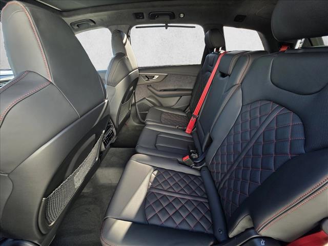 2026 Audi SQ7 Prestige Image 12 of 24