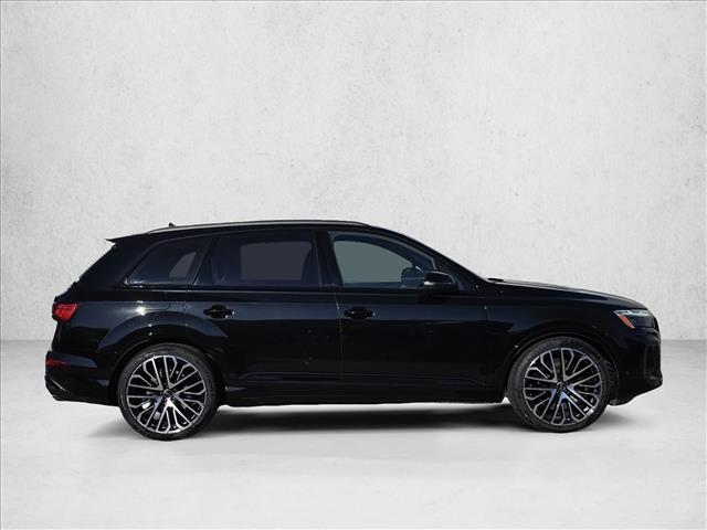 2026 Audi SQ7 Prestige Image 4 of 24