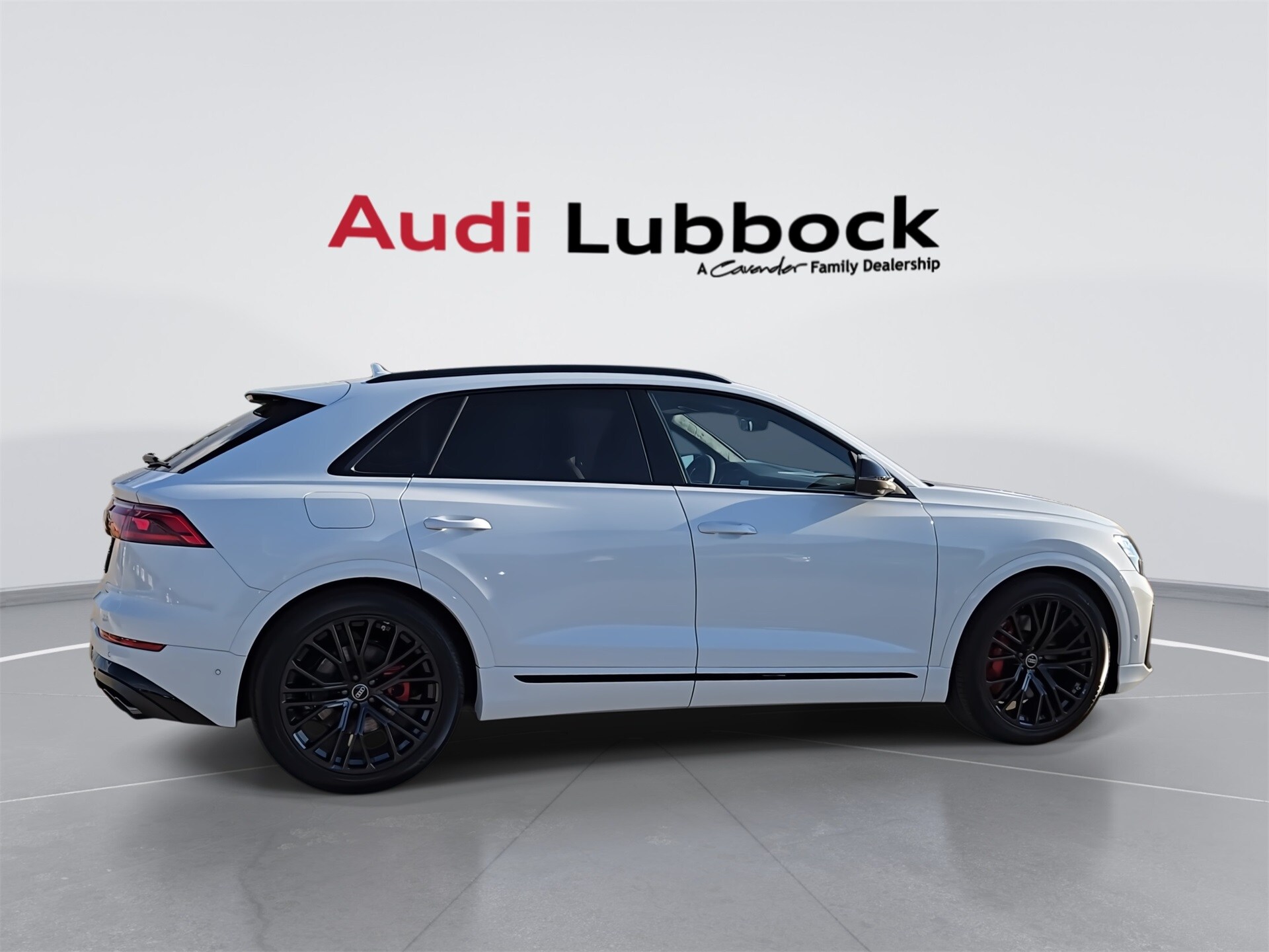 2026 Audi SQ8 Prestige Image 7 of 22