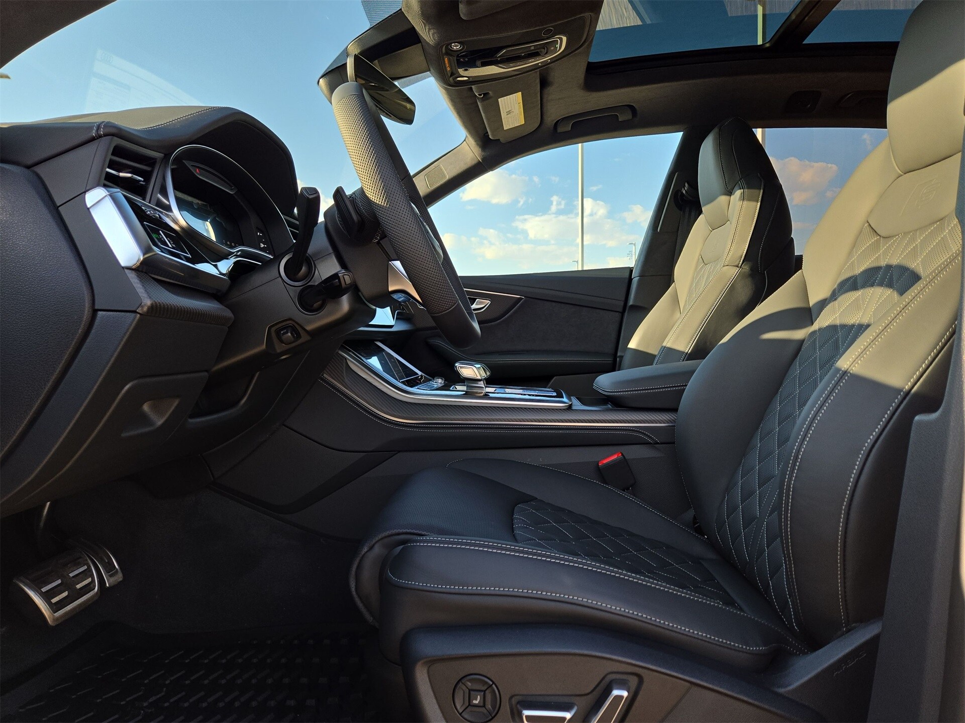 2026 Audi SQ8 Prestige Image 20 of 22