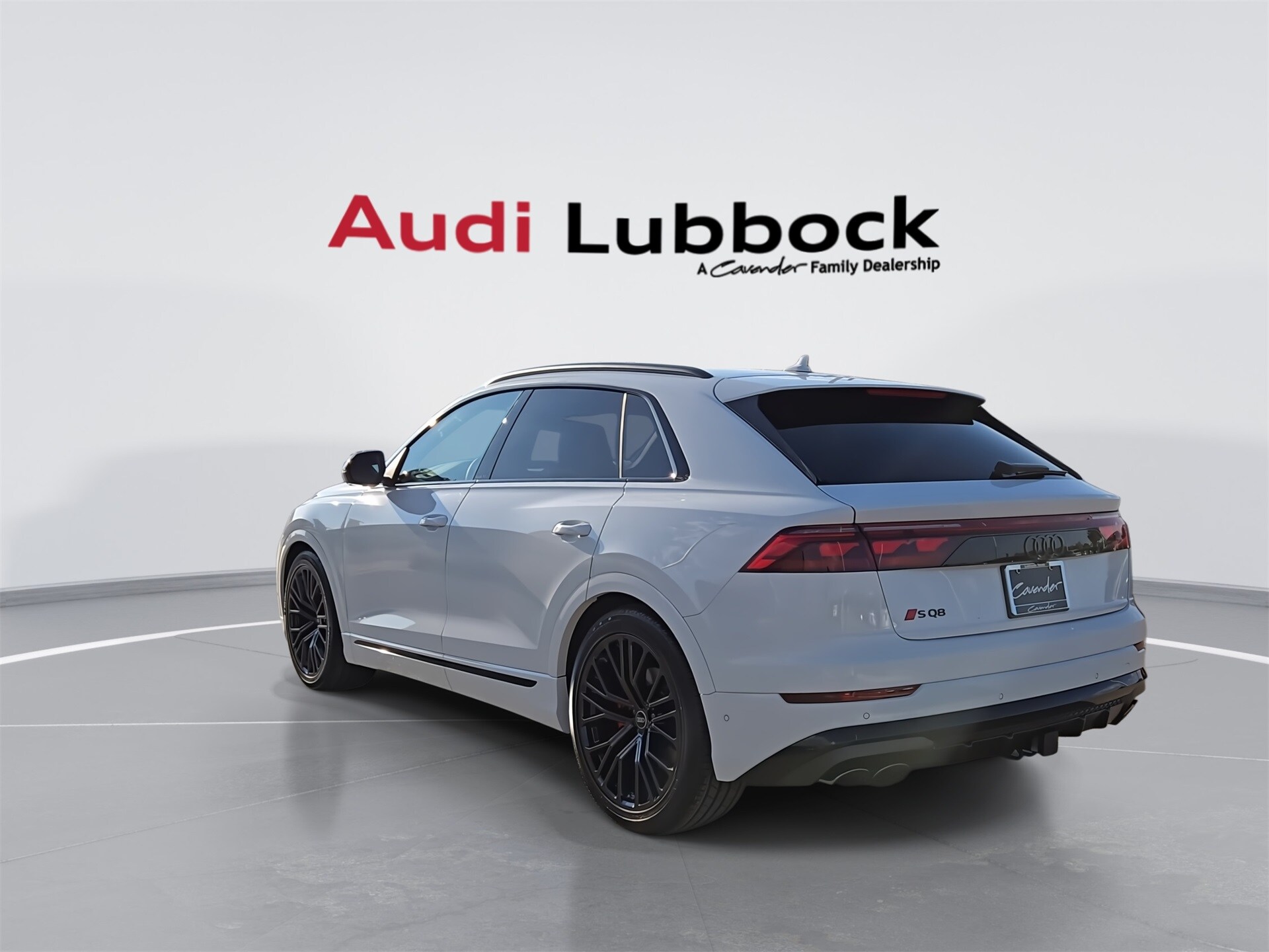 2026 Audi SQ8 Prestige Image 8 of 22