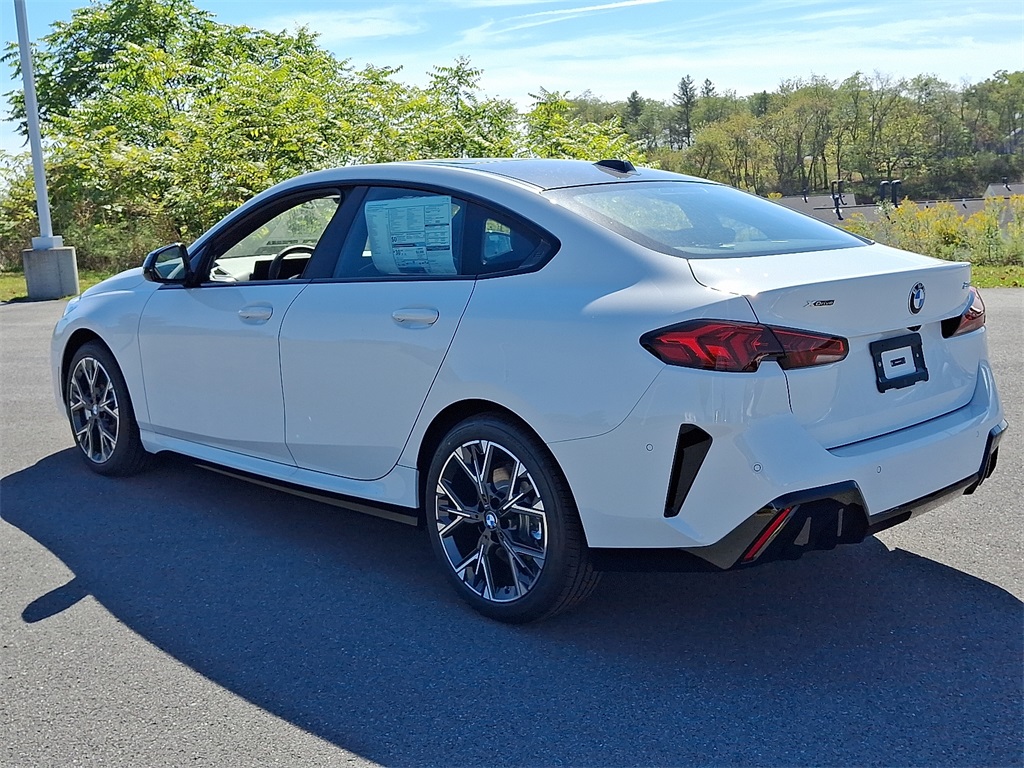 2026 BMW 2 Series 228 xDrive Image 4 of 20