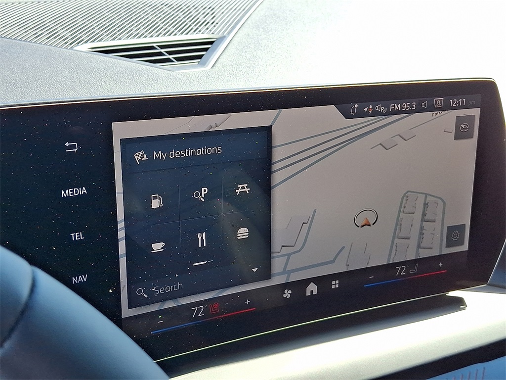 2026 BMW 2 Series 228 xDrive Image 11 of 20