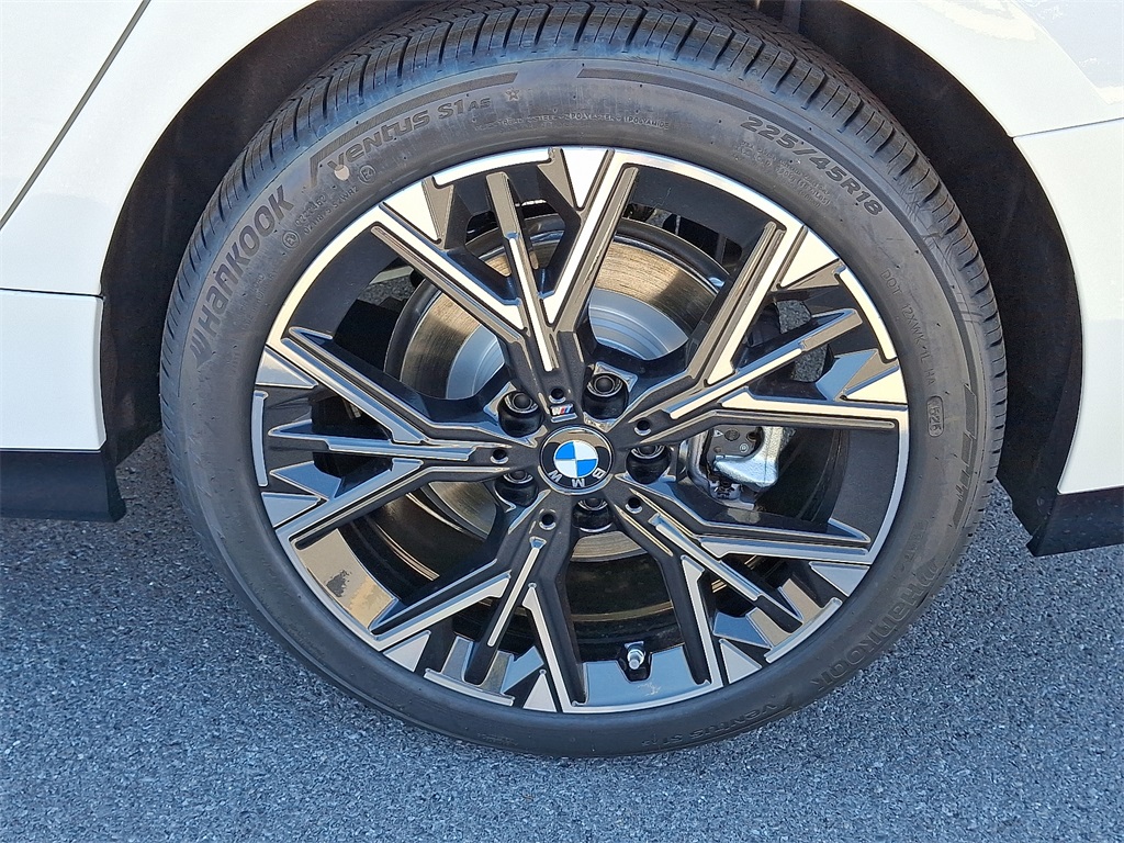 2026 BMW 2 Series 228 xDrive Image 5 of 20