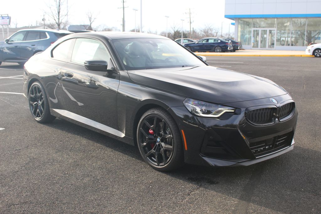 2026 BMW 2 Series 230i xDrive Image 3 of 27