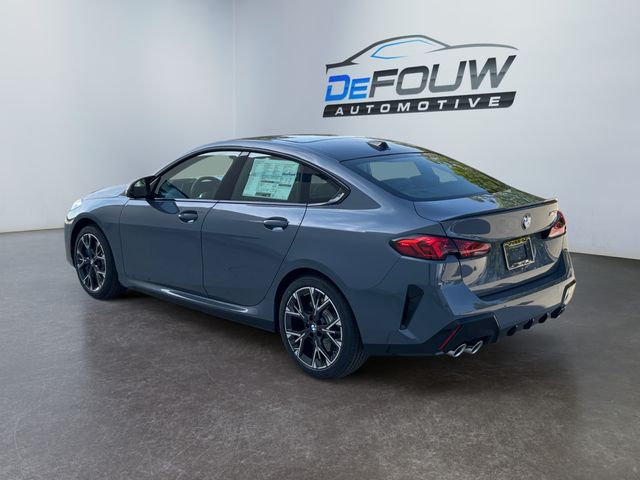 2026 BMW 2 Series M235 xDrive Image 13 of 35