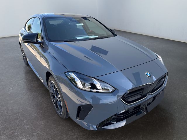 2026 BMW 2 Series M235 xDrive Image 6 of 35