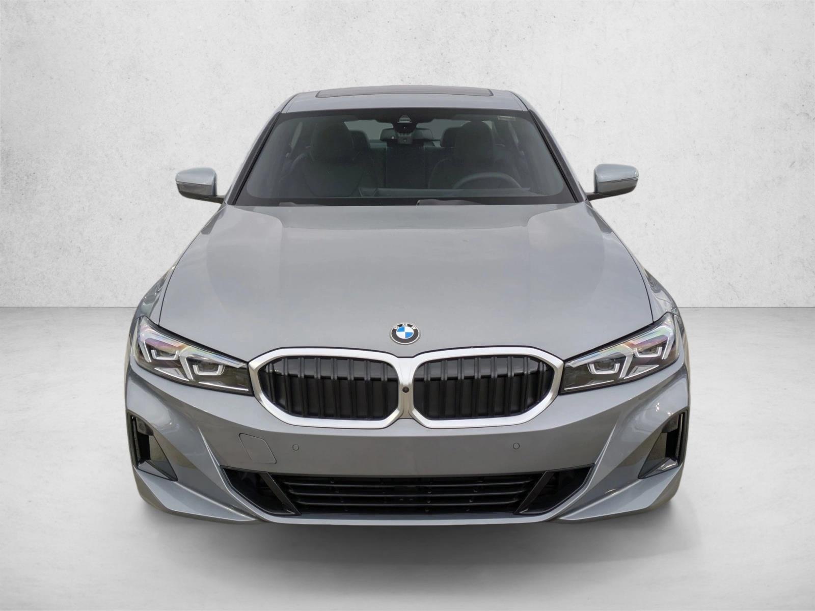 2026 BMW 3 Series 330i NA xDrive Image 2 of 19