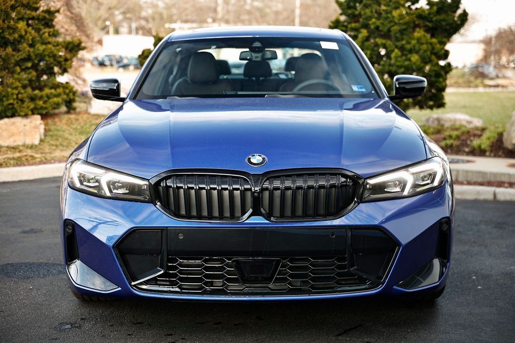 2026 BMW 3 Series 330i NA Image 2 of 45