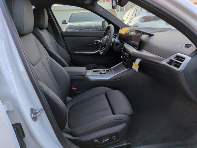 2026 BMW 3 Series 330i Image 20 of 40