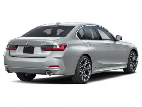 2026 BMW 3 Series 330i Image 4 of 18