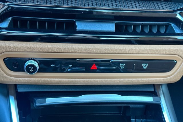 2026 BMW 3 Series 330i NA Image 23 of 23