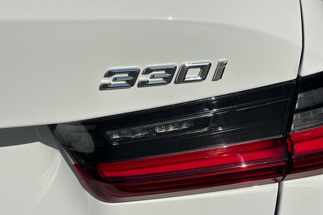 2026 BMW 3 Series 330i NA Image 18 of 23