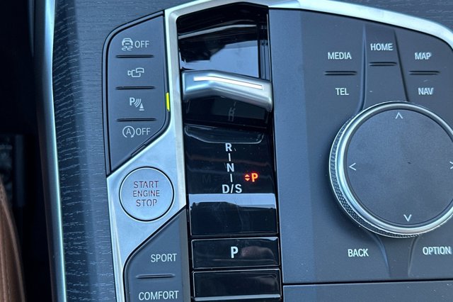 2026 BMW 3 Series 330i NA Image 19 of 23