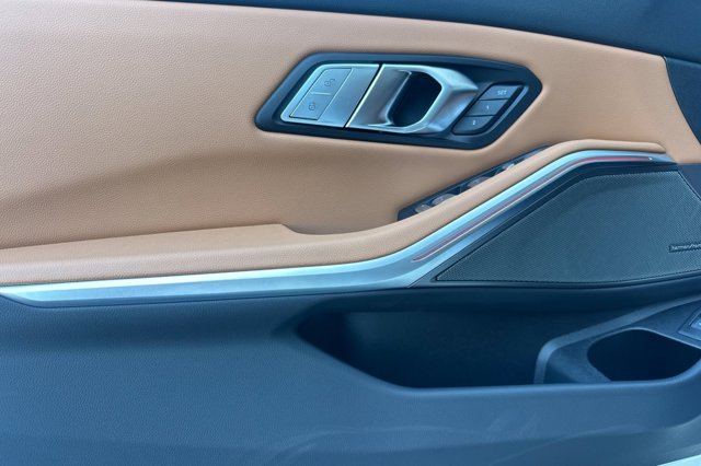 2026 BMW 3 Series 330i NA Image 13 of 23