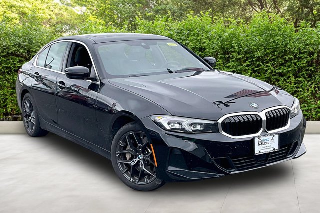 2026 BMW 3 Series 330i NA xDrive Image 2 of 34
