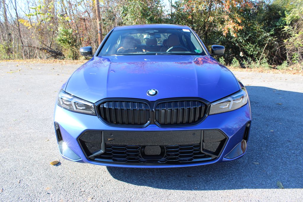 2026 BMW 3 Series 330i NA xDrive Image 2 of 52