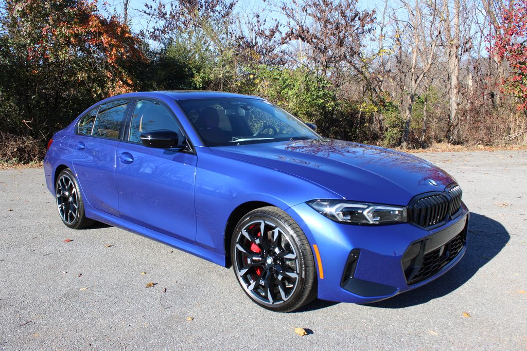 2026 BMW 3 Series 330i NA xDrive Image 3 of 52