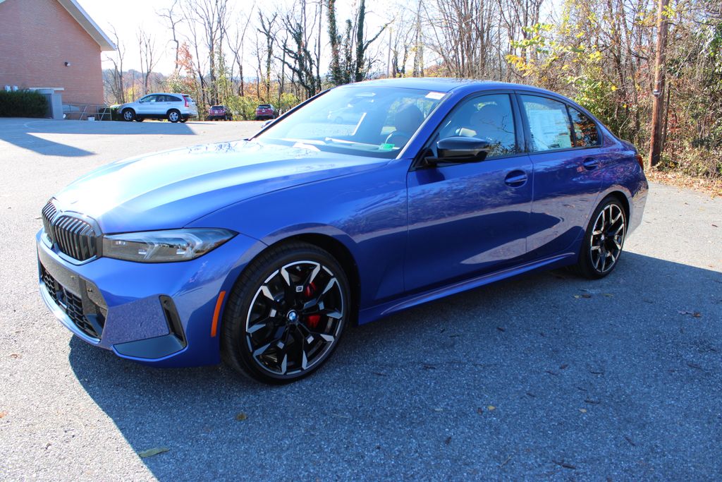 2026 BMW 3 Series 330i NA xDrive Image 1 of 52