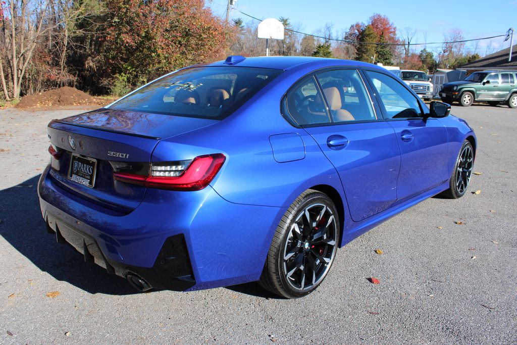 2026 BMW 3 Series 330i NA xDrive Image 6 of 52